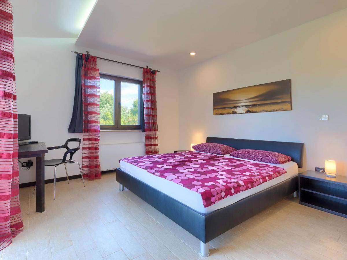 Holiday Home Andrea - Pul463 By Interhome Sisan Ngoại thất bức ảnh