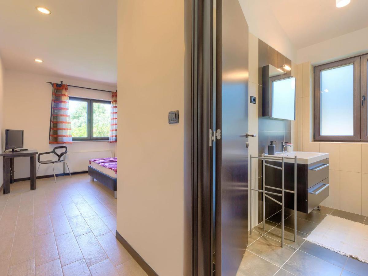Holiday Home Andrea - Pul463 By Interhome Sisan Ngoại thất bức ảnh