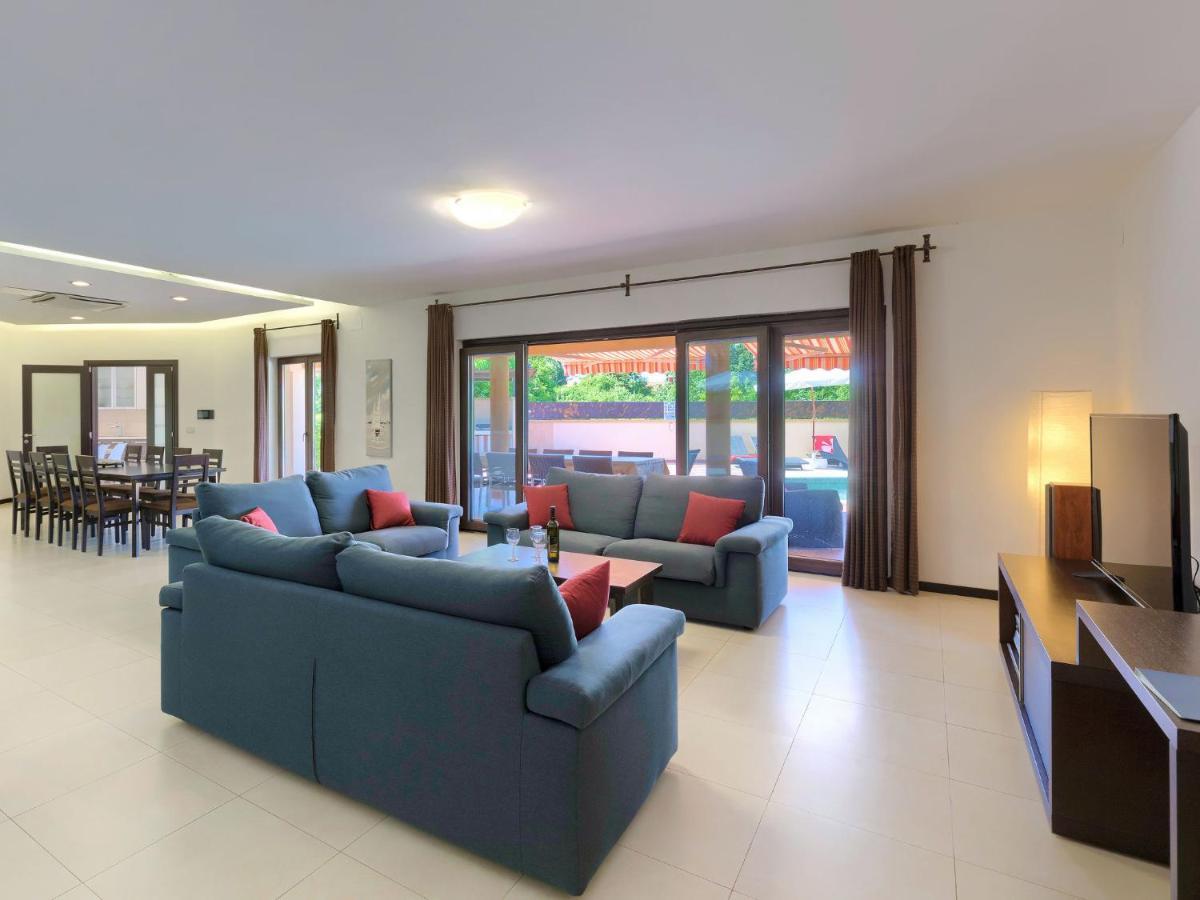Holiday Home Andrea - Pul463 By Interhome Sisan Ngoại thất bức ảnh